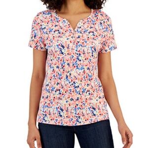 NWT Karen Scott tee